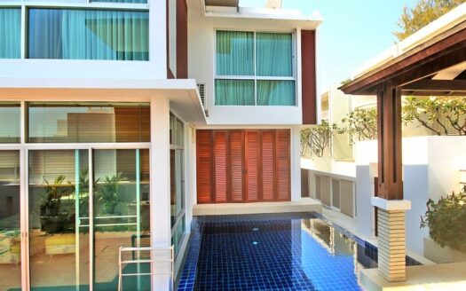 The Vimanlay beachfront 3 bedroom villa